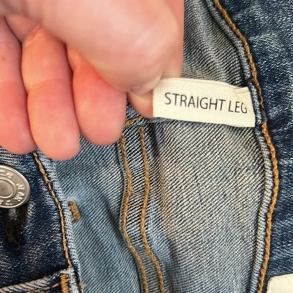 rag & bone Straight Leg Medium Blue Wash Colour: Elgin Women's 24 Raw Hem - Picture 6 of 15